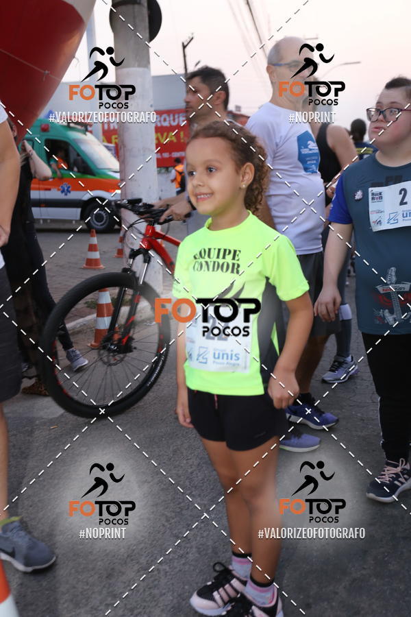 Buy your photos of the eventPA Rock Run - Corrida Noturna on Fotop