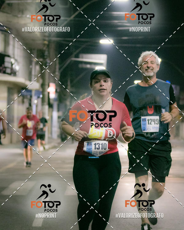 Buy your photos of the eventPA Rock Run - Corrida Noturna on Fotop