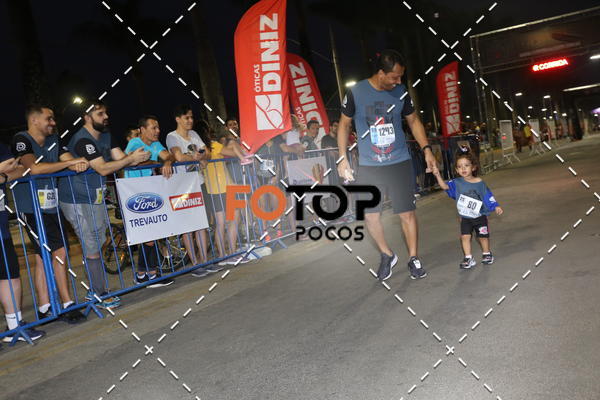 Buy your photos of the eventPA Rock Run - Corrida Noturna on Fotop