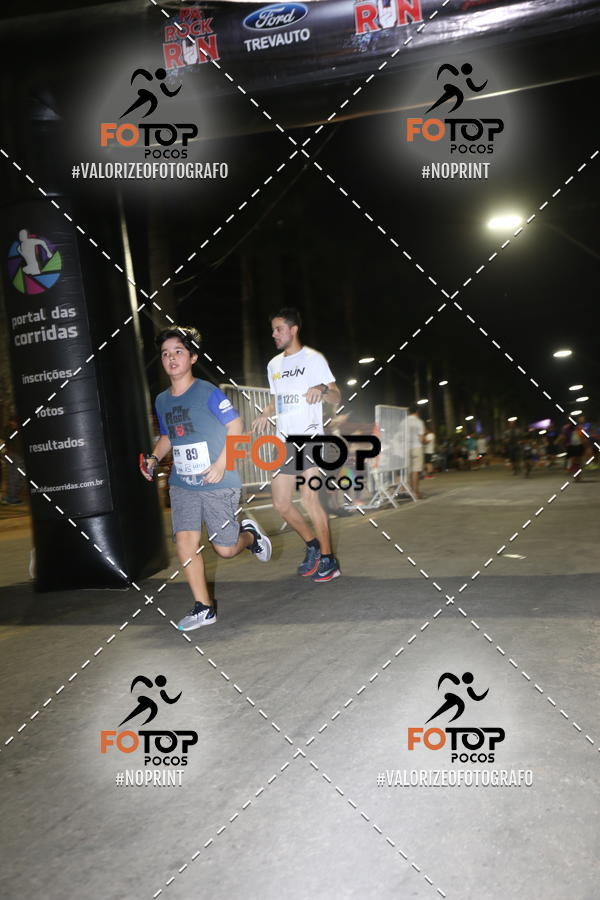 Buy your photos of the eventPA Rock Run - Corrida Noturna on Fotop