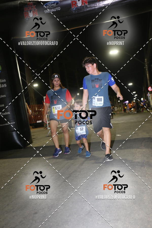 Buy your photos of the eventPA Rock Run - Corrida Noturna on Fotop