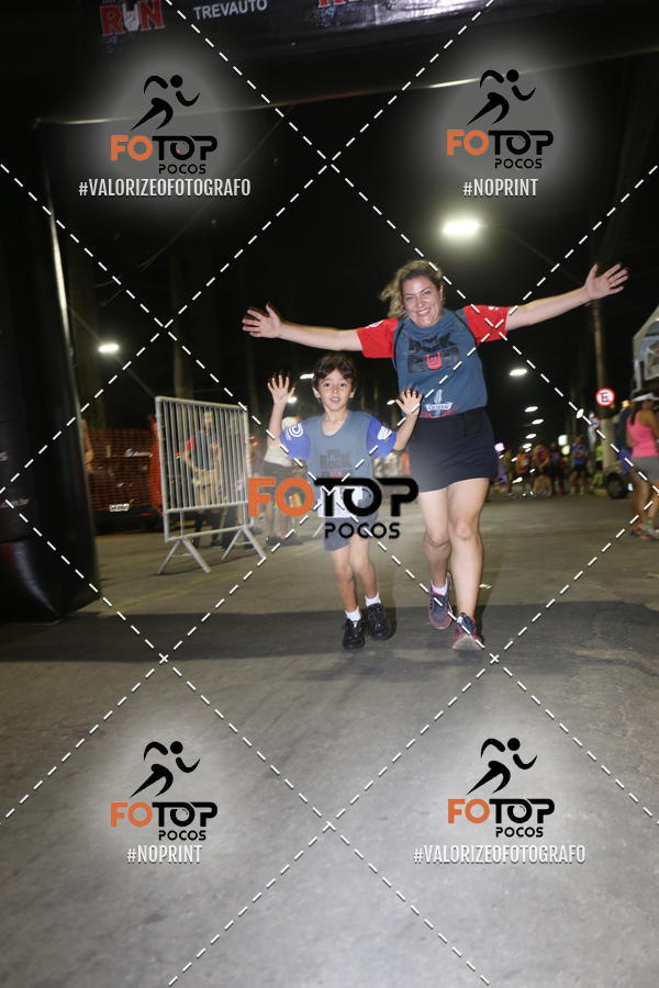 Buy your photos of the eventPA Rock Run - Corrida Noturna on Fotop