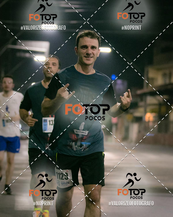 Buy your photos of the eventPA Rock Run - Corrida Noturna on Fotop