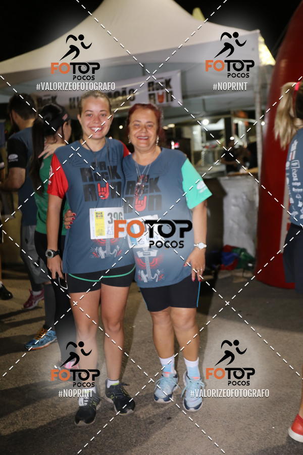 Buy your photos of the eventPA Rock Run - Corrida Noturna on Fotop