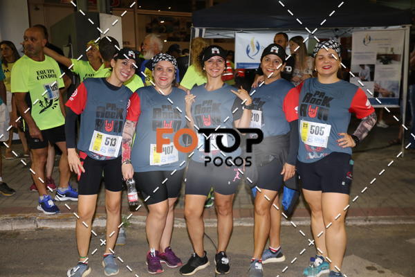 Buy your photos of the eventPA Rock Run - Corrida Noturna on Fotop