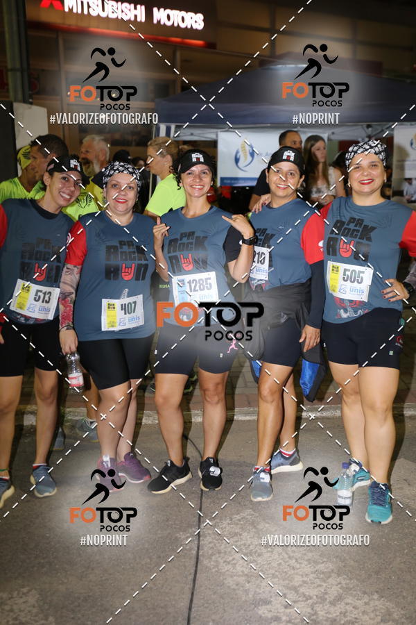 Buy your photos of the eventPA Rock Run - Corrida Noturna on Fotop