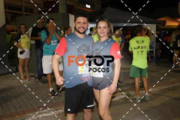 Buy your photos of the eventPA Rock Run - Corrida Noturna on Fotop