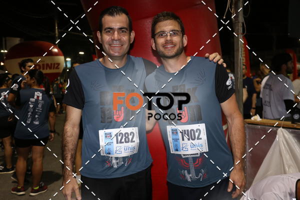 Buy your photos of the eventPA Rock Run - Corrida Noturna on Fotop
