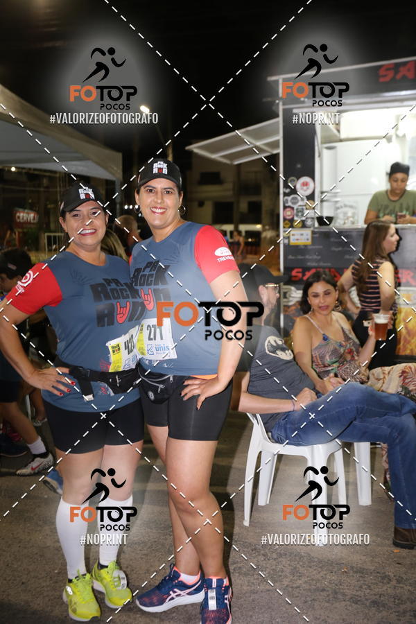 Buy your photos of the eventPA Rock Run - Corrida Noturna on Fotop