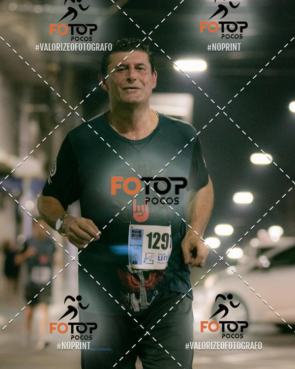 Buy your photos of the eventPA Rock Run - Corrida Noturna on Fotop