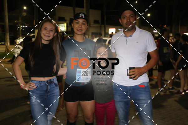 Buy your photos of the eventPA Rock Run - Corrida Noturna on Fotop