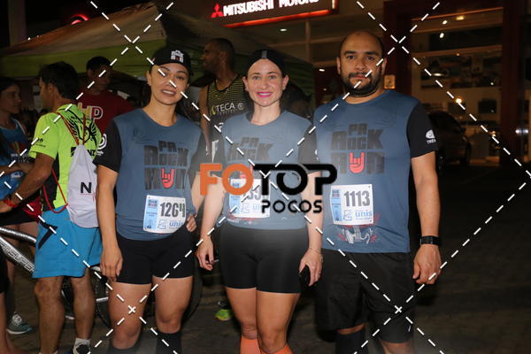 Buy your photos of the eventPA Rock Run - Corrida Noturna on Fotop