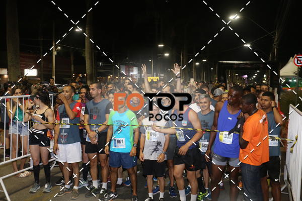 Buy your photos of the eventPA Rock Run - Corrida Noturna on Fotop