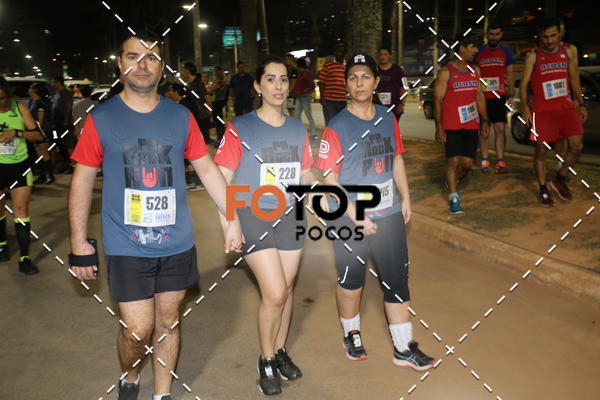 Buy your photos of the eventPA Rock Run - Corrida Noturna on Fotop