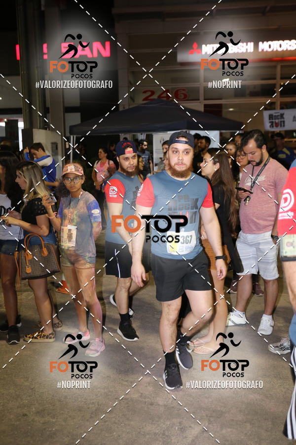 Buy your photos of the eventPA Rock Run - Corrida Noturna on Fotop