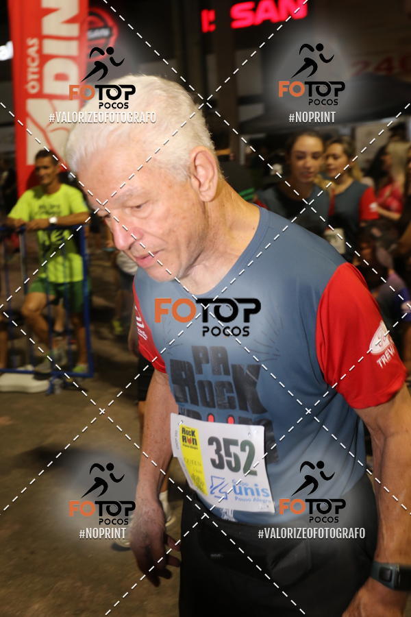 Buy your photos of the eventPA Rock Run - Corrida Noturna on Fotop