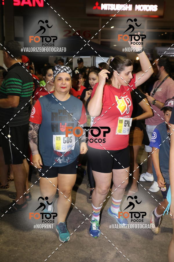 Buy your photos of the eventPA Rock Run - Corrida Noturna on Fotop