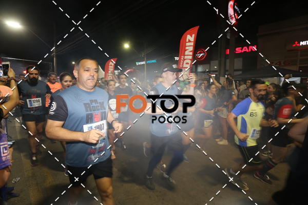 Buy your photos of the eventPA Rock Run - Corrida Noturna on Fotop
