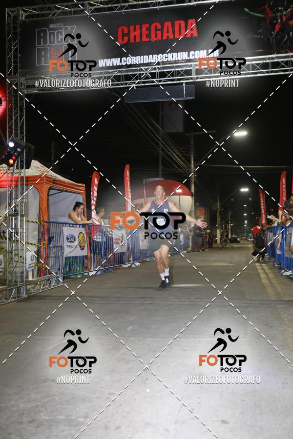 Buy your photos of the eventPA Rock Run - Corrida Noturna on Fotop