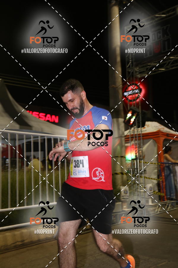 Buy your photos of the eventPA Rock Run - Corrida Noturna on Fotop