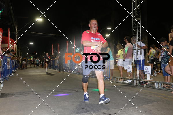 Buy your photos of the eventPA Rock Run - Corrida Noturna on Fotop