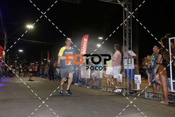 Buy your photos of the eventPA Rock Run - Corrida Noturna on Fotop