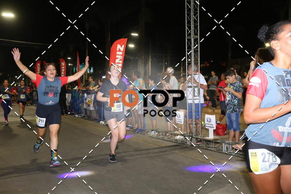 Buy your photos of the eventPA Rock Run - Corrida Noturna on Fotop