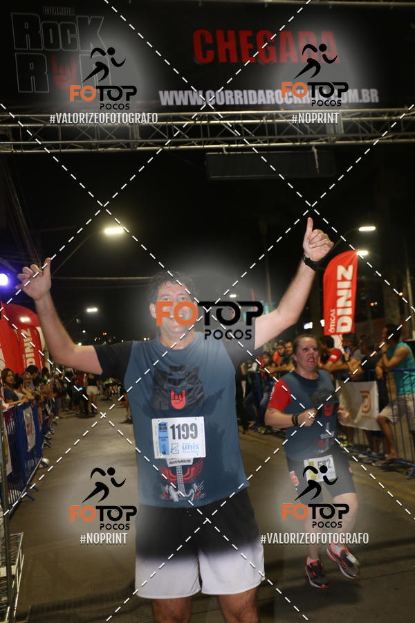 Buy your photos of the eventPA Rock Run - Corrida Noturna on Fotop