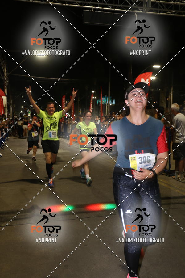 Buy your photos of the eventPA Rock Run - Corrida Noturna on Fotop