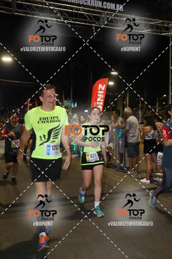 Buy your photos of the eventPA Rock Run - Corrida Noturna on Fotop