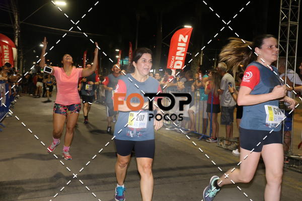 Buy your photos of the eventPA Rock Run - Corrida Noturna on Fotop