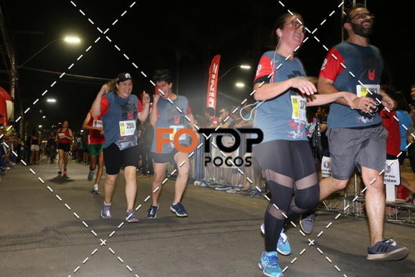 Buy your photos of the eventPA Rock Run - Corrida Noturna on Fotop
