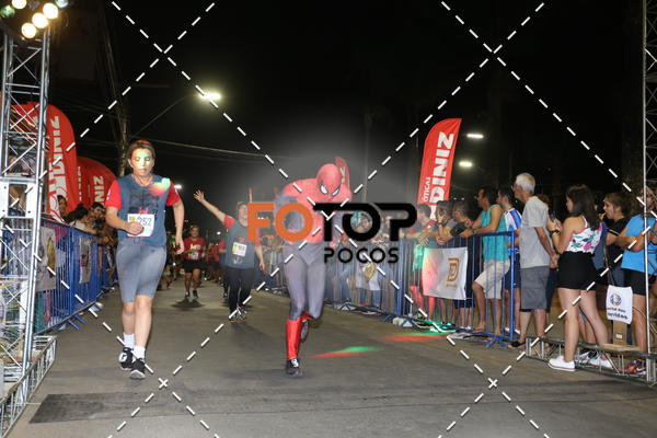 Buy your photos of the eventPA Rock Run - Corrida Noturna on Fotop