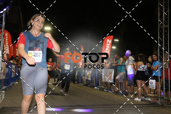 Buy your photos of the eventPA Rock Run - Corrida Noturna on Fotop