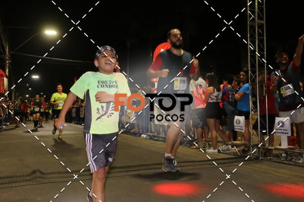 Buy your photos of the eventPA Rock Run - Corrida Noturna on Fotop