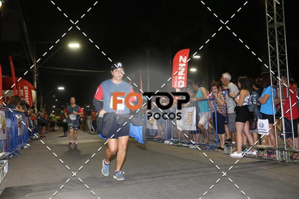 Buy your photos of the eventPA Rock Run - Corrida Noturna on Fotop