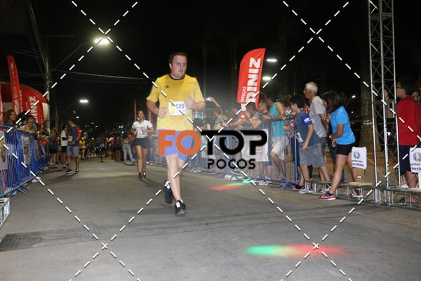 Buy your photos of the eventPA Rock Run - Corrida Noturna on Fotop