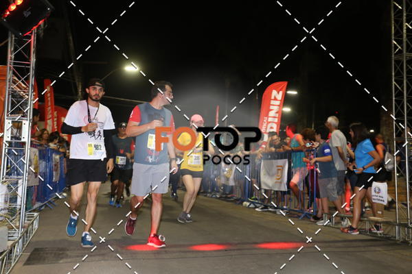 Buy your photos of the eventPA Rock Run - Corrida Noturna on Fotop