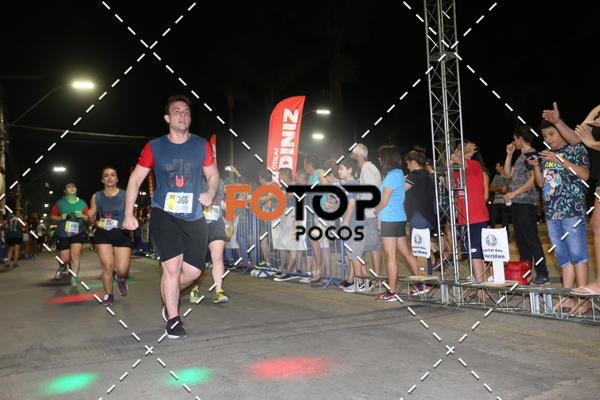 Buy your photos of the eventPA Rock Run - Corrida Noturna on Fotop