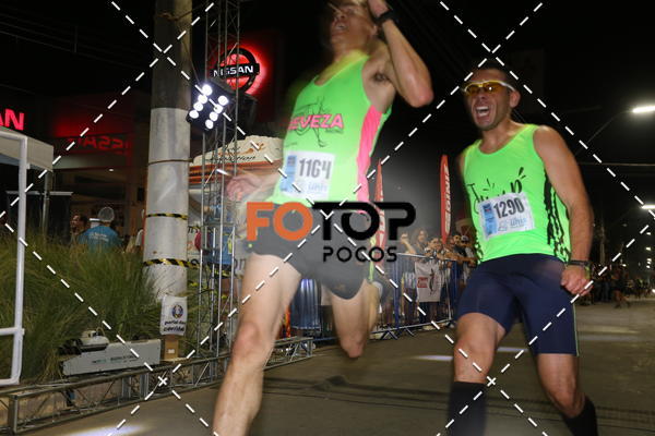 Buy your photos of the eventPA Rock Run - Corrida Noturna on Fotop