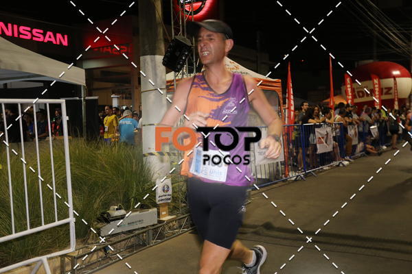 Buy your photos of the eventPA Rock Run - Corrida Noturna on Fotop