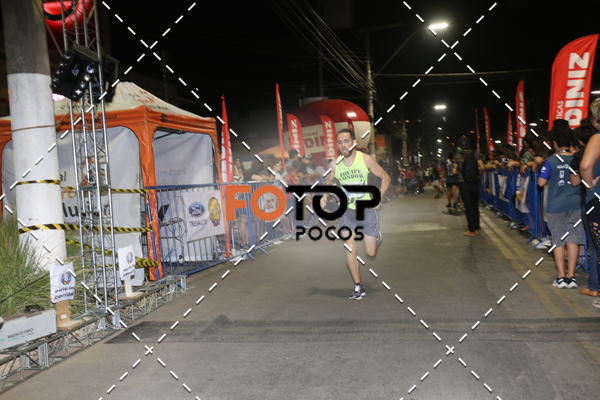 Buy your photos of the eventPA Rock Run - Corrida Noturna on Fotop