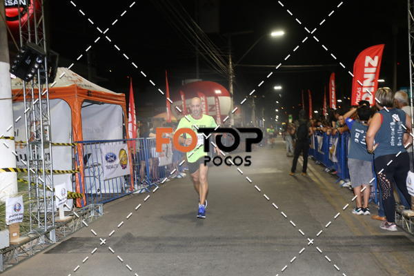 Buy your photos of the eventPA Rock Run - Corrida Noturna on Fotop