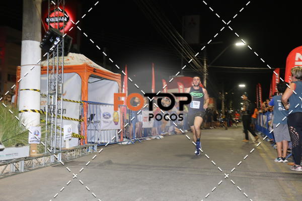 Buy your photos of the eventPA Rock Run - Corrida Noturna on Fotop