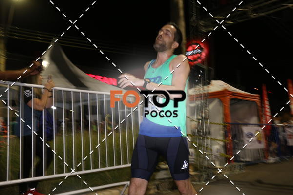 Buy your photos of the eventPA Rock Run - Corrida Noturna on Fotop