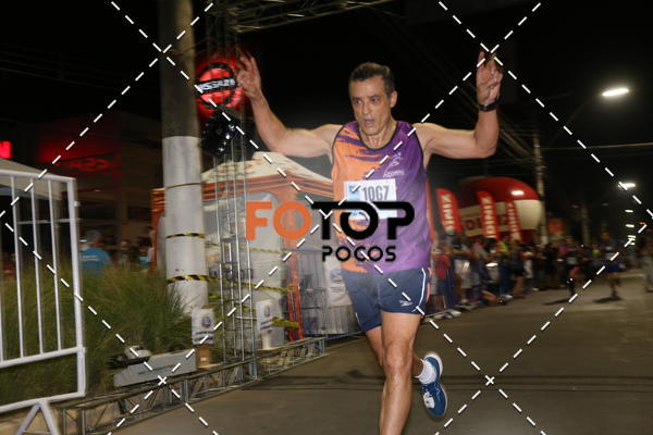 Buy your photos of the eventPA Rock Run - Corrida Noturna on Fotop