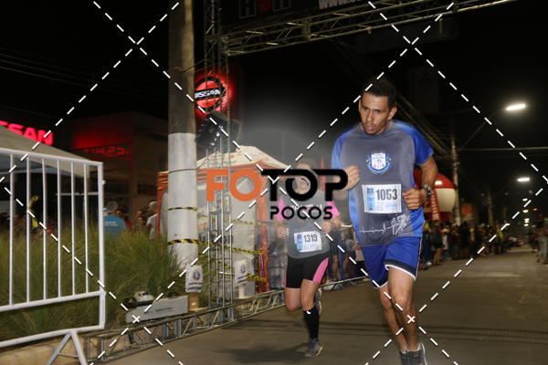 Buy your photos of the eventPA Rock Run - Corrida Noturna on Fotop