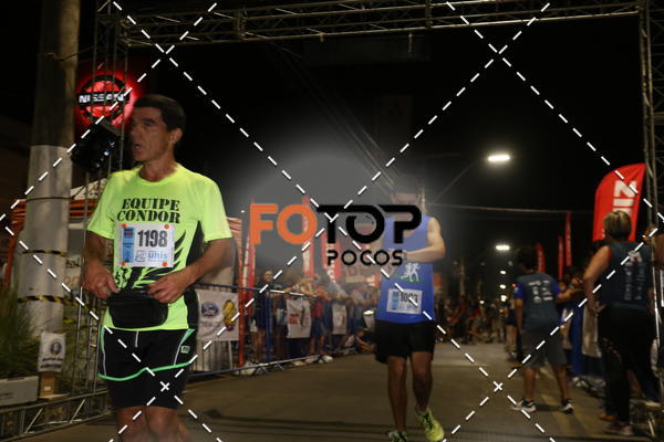 Buy your photos of the eventPA Rock Run - Corrida Noturna on Fotop