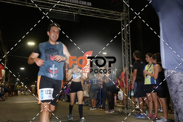 Buy your photos of the eventPA Rock Run - Corrida Noturna on Fotop