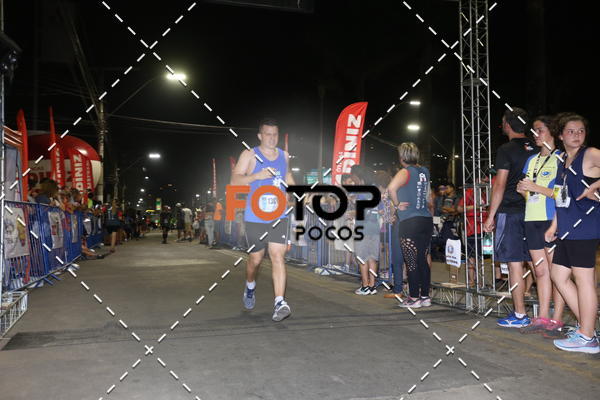 Buy your photos of the eventPA Rock Run - Corrida Noturna on Fotop